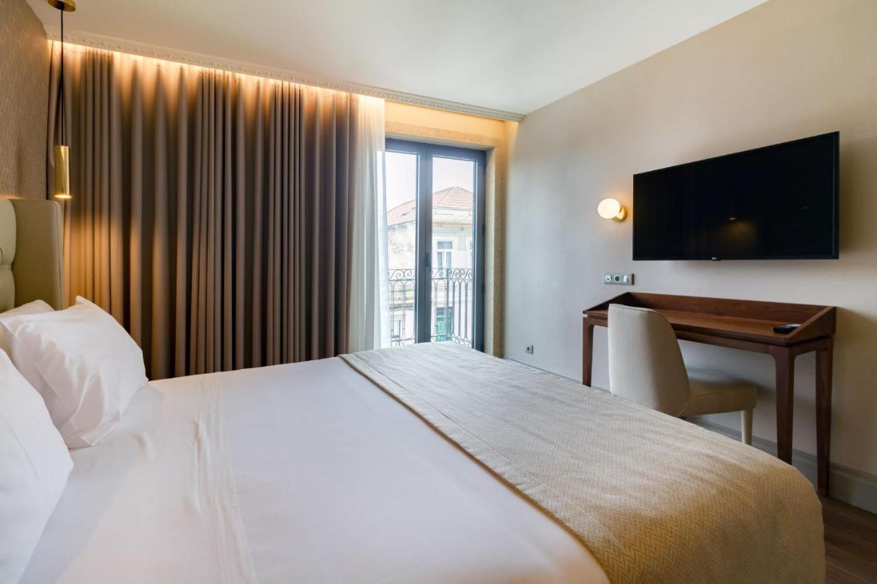 Double or Twin Room Balcony