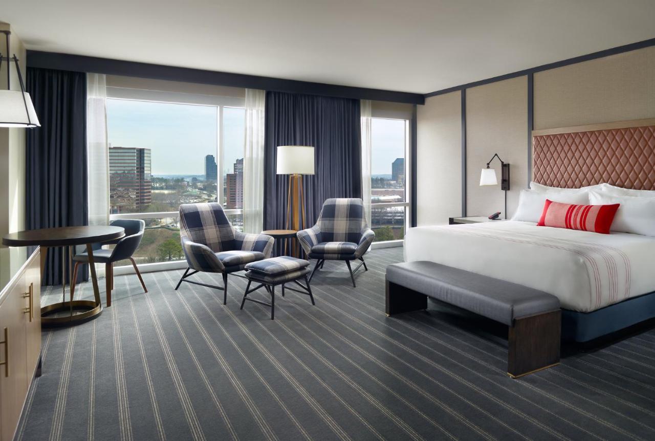 Suite - 1 King Bed