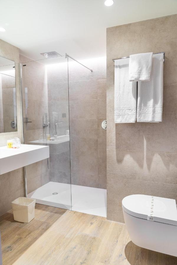 Double or Twin Room 1 or