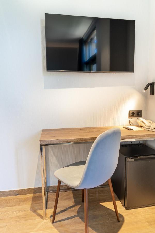 Double or Twin Room 1 or