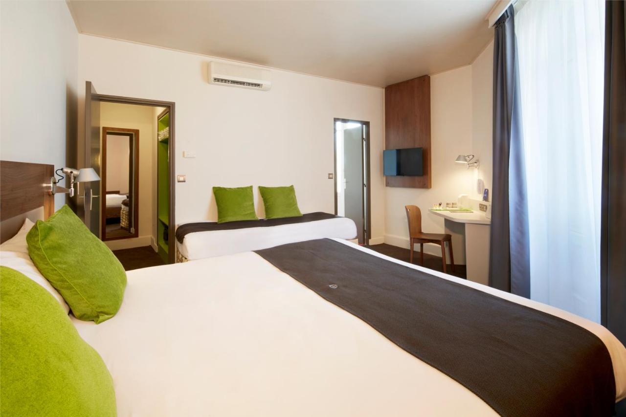 2 rooms next to each other