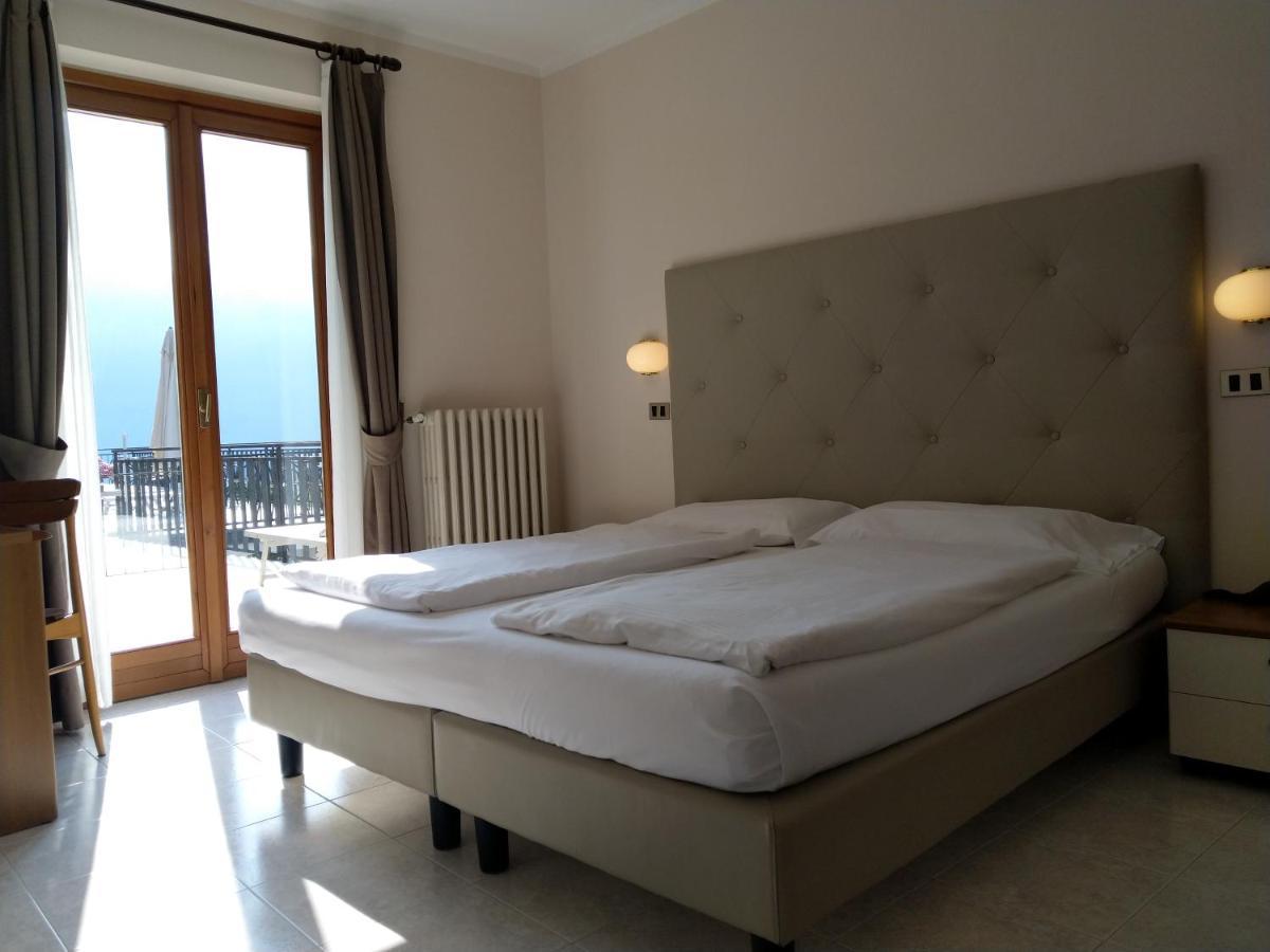 Double or Twin Room Terrace