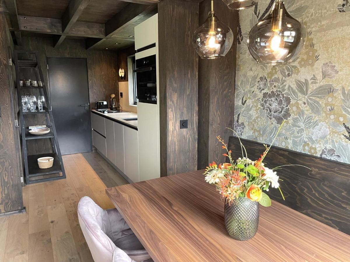 Villa,1265235241:JPEG