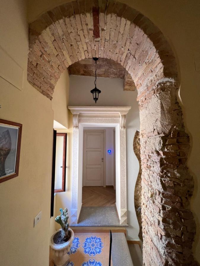 Triple Room Balcony,1259623810:JPEG