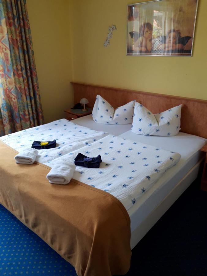 Deluxe Double Room (2 Adults + 1 Child),1270340146:JPEG