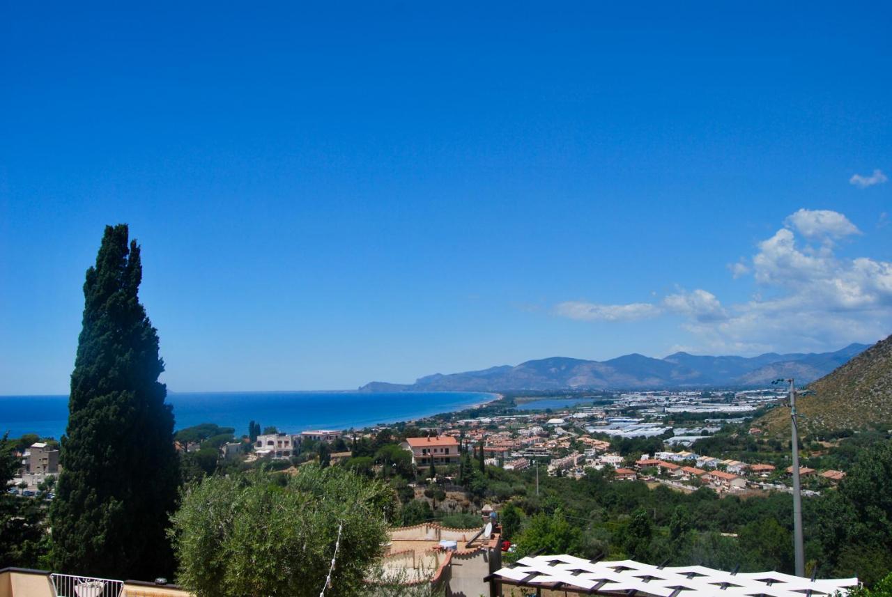 Double or Twin Room Sea View