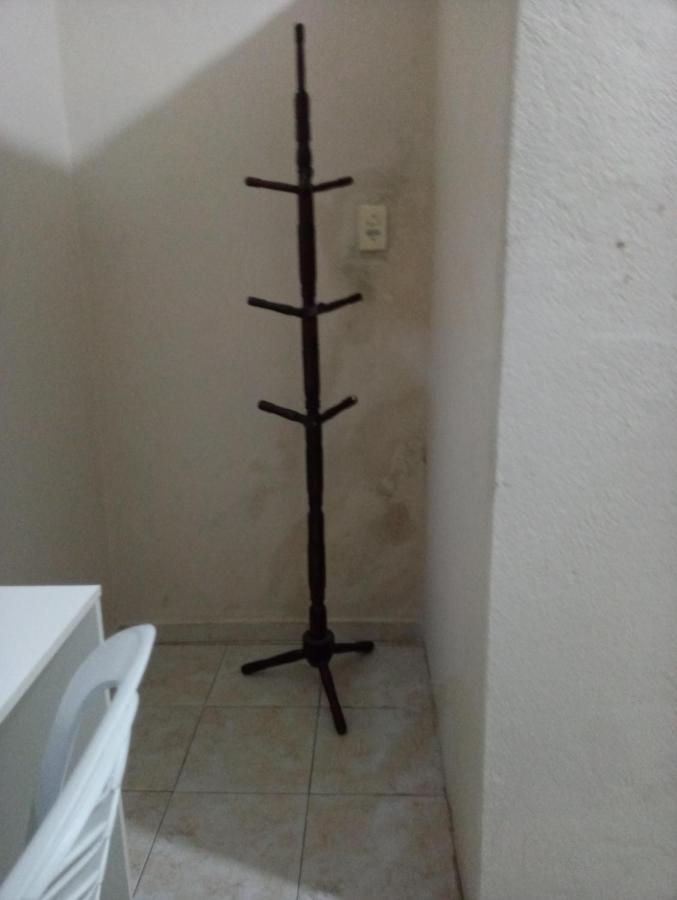 Quarto Triplo com Banheiro Privativo