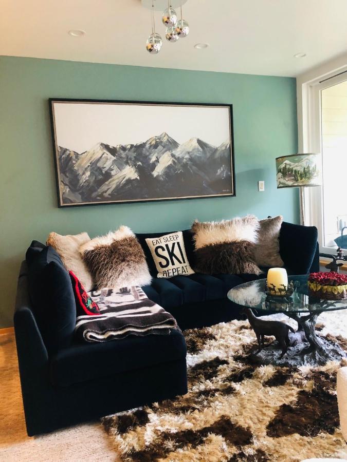 Premier Two-Bedroom Apartment