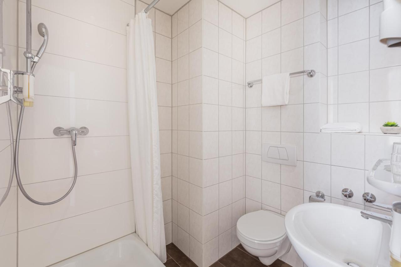 Economy Single Room