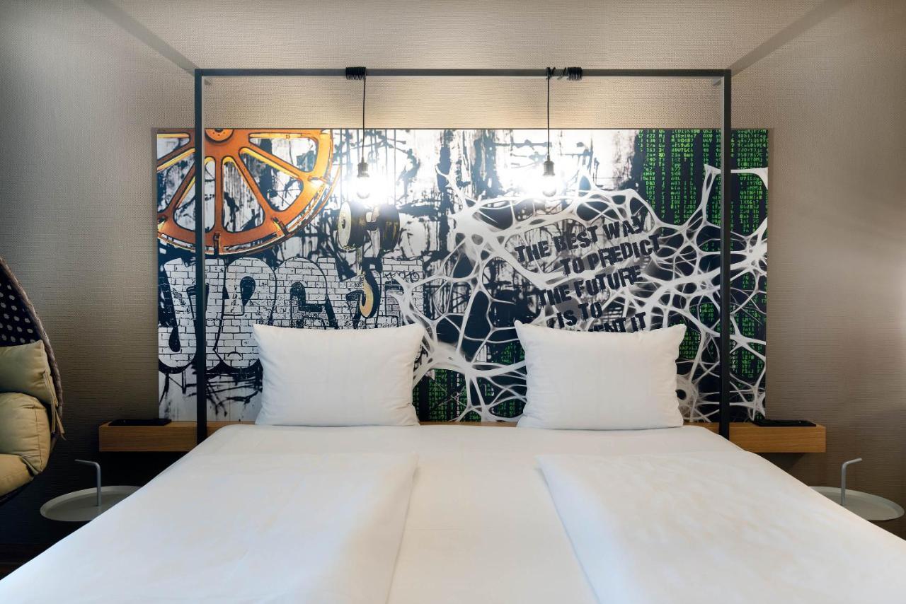 Superior Plus Room