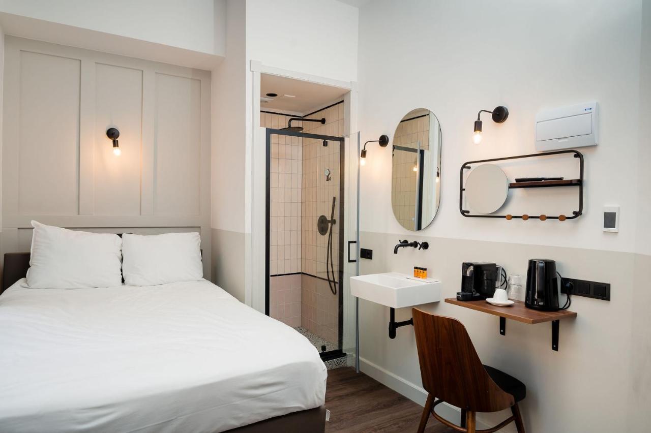 Tiny Room