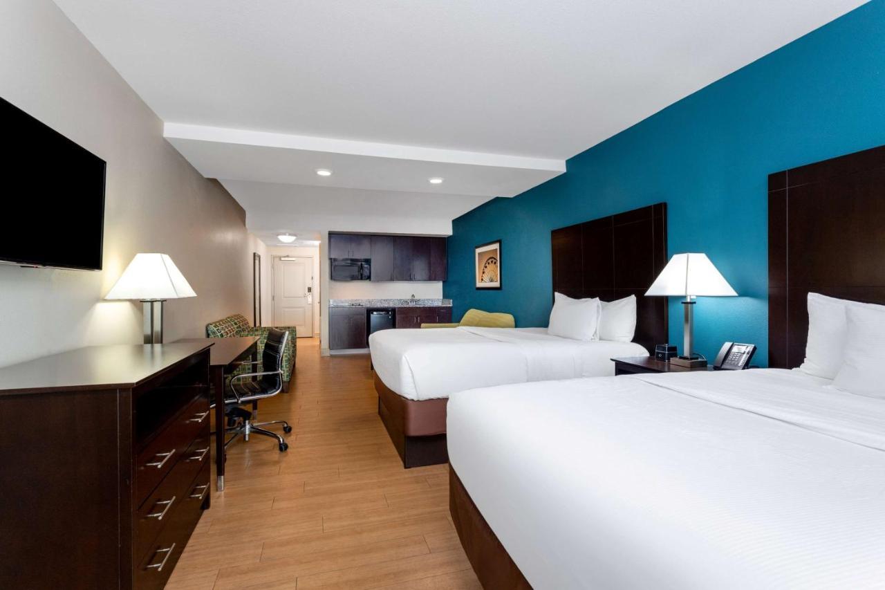 Queen Room Two Queen Beds Extended Efficiency Various Views Non-Smoking
