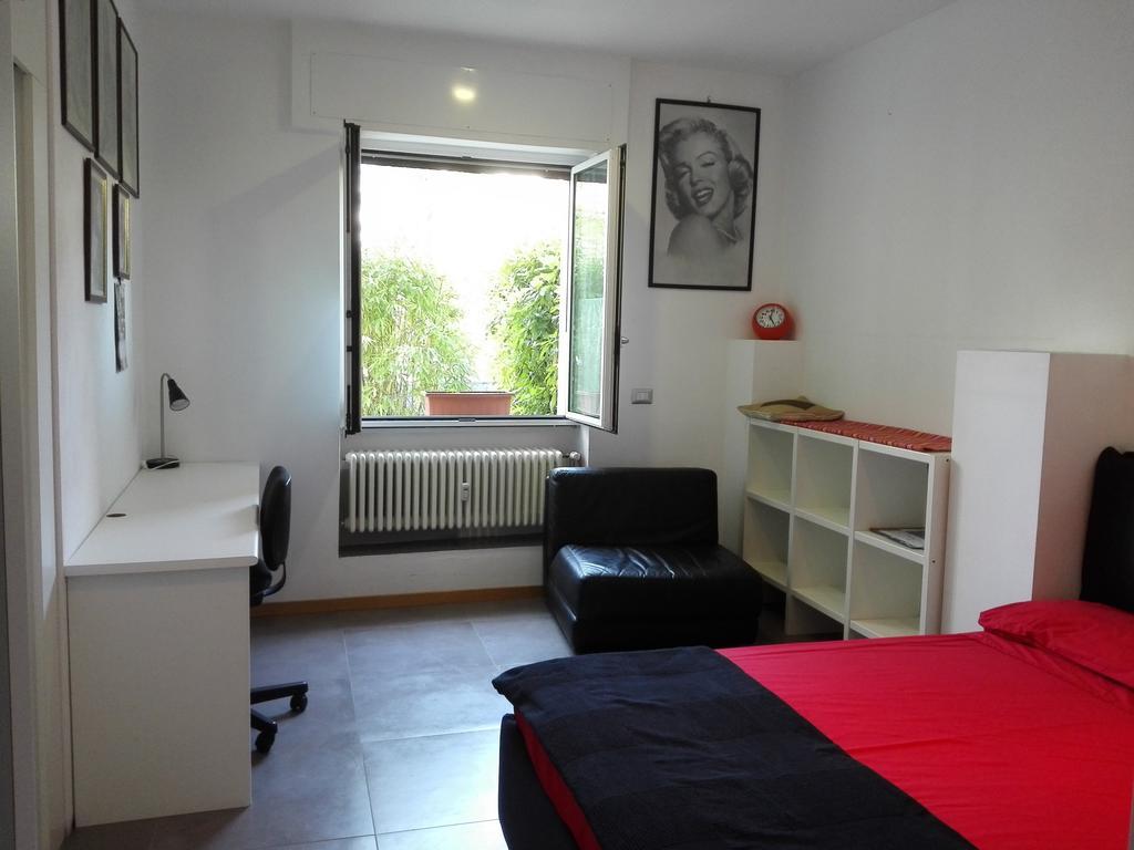 Double Room Private External Bathroom
