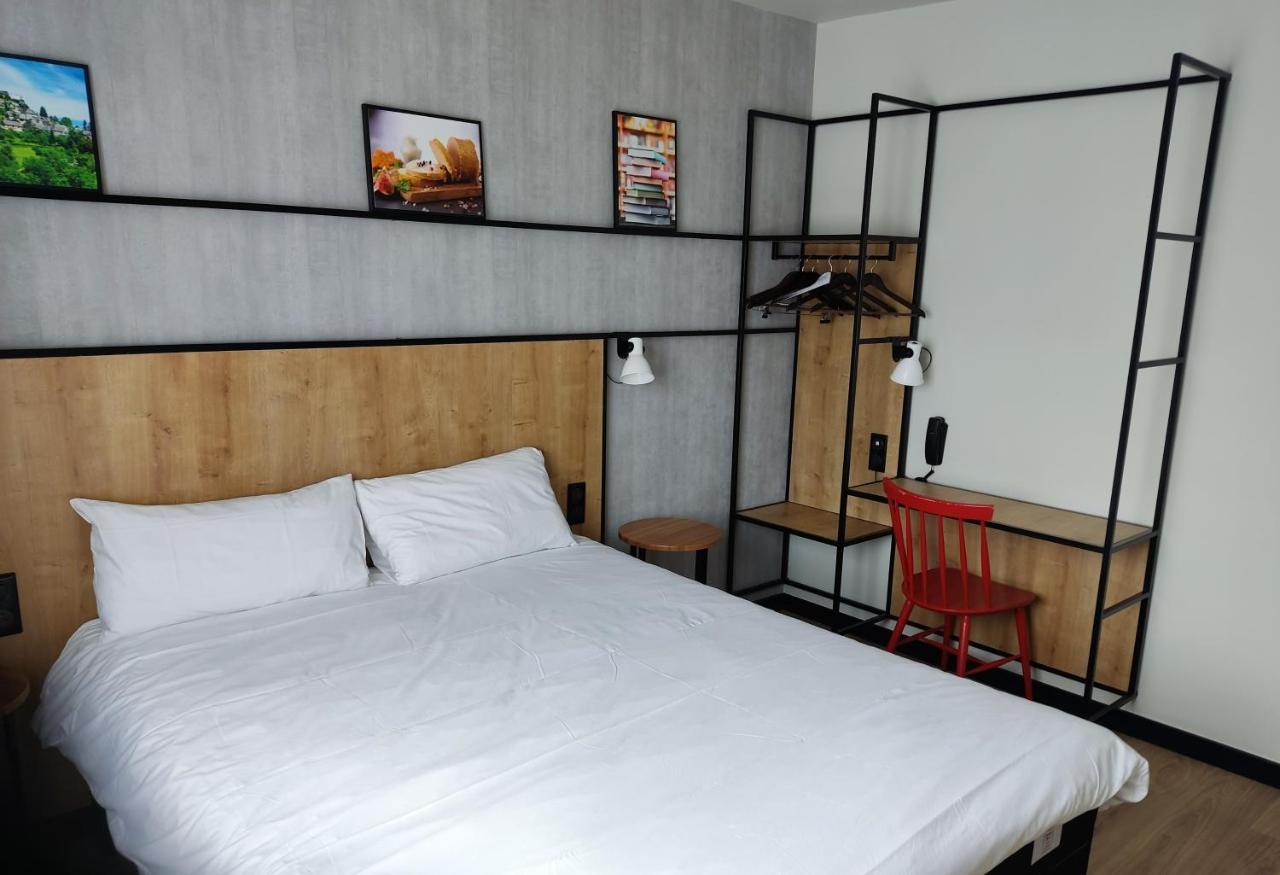 Room 1 or