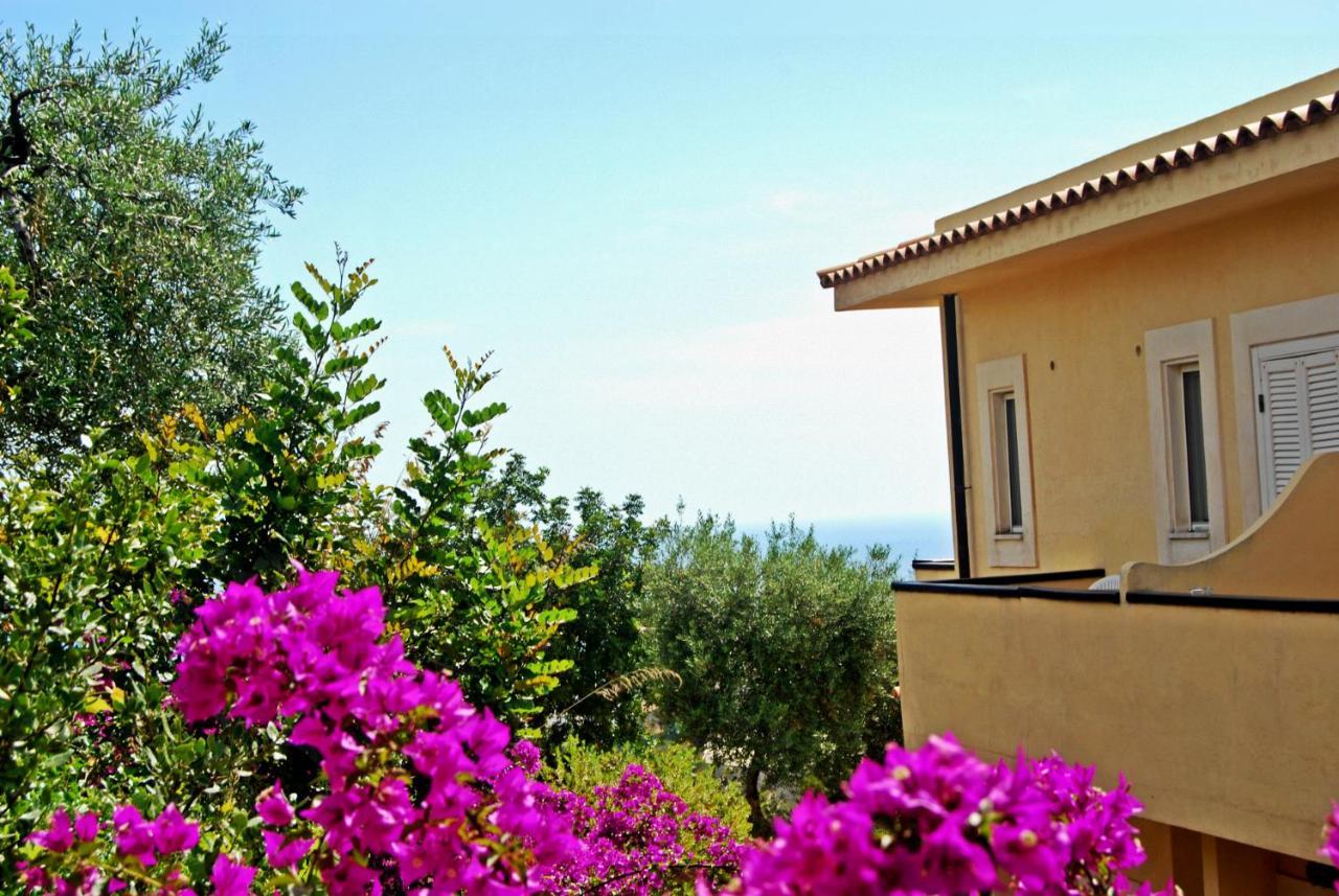 Double or Twin Room with Garden View,1386877808:JPEG