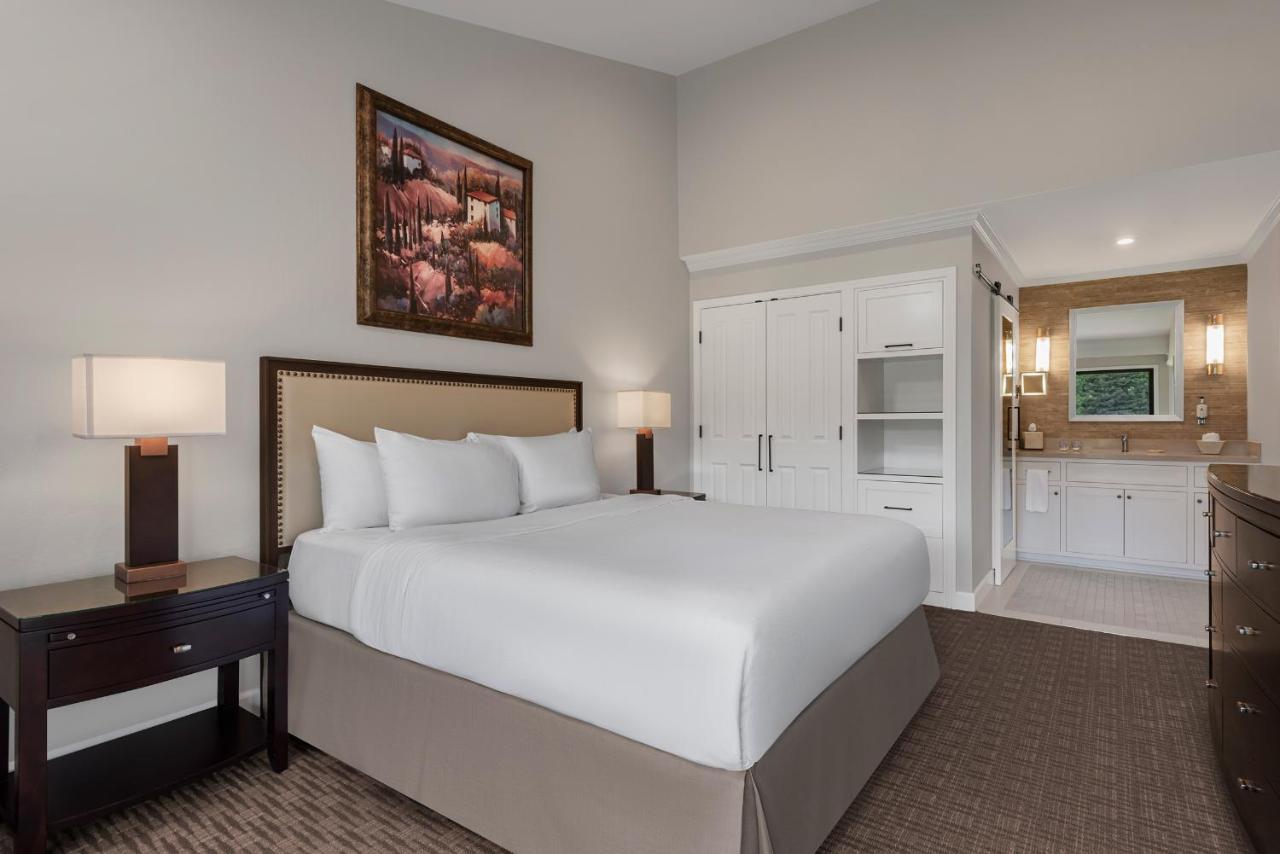 Cottages Resort King