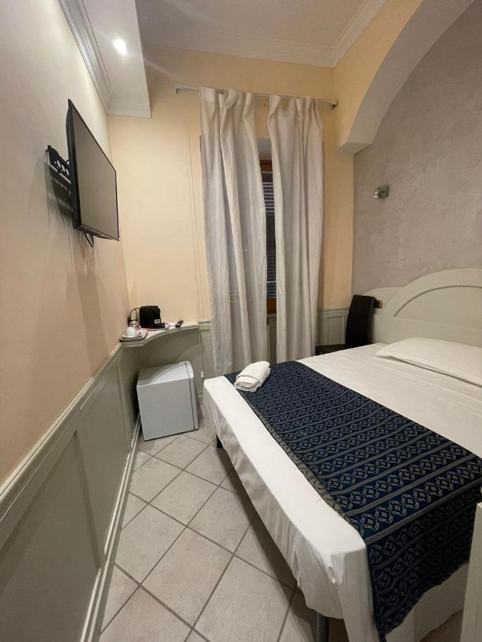 Budget Single Room