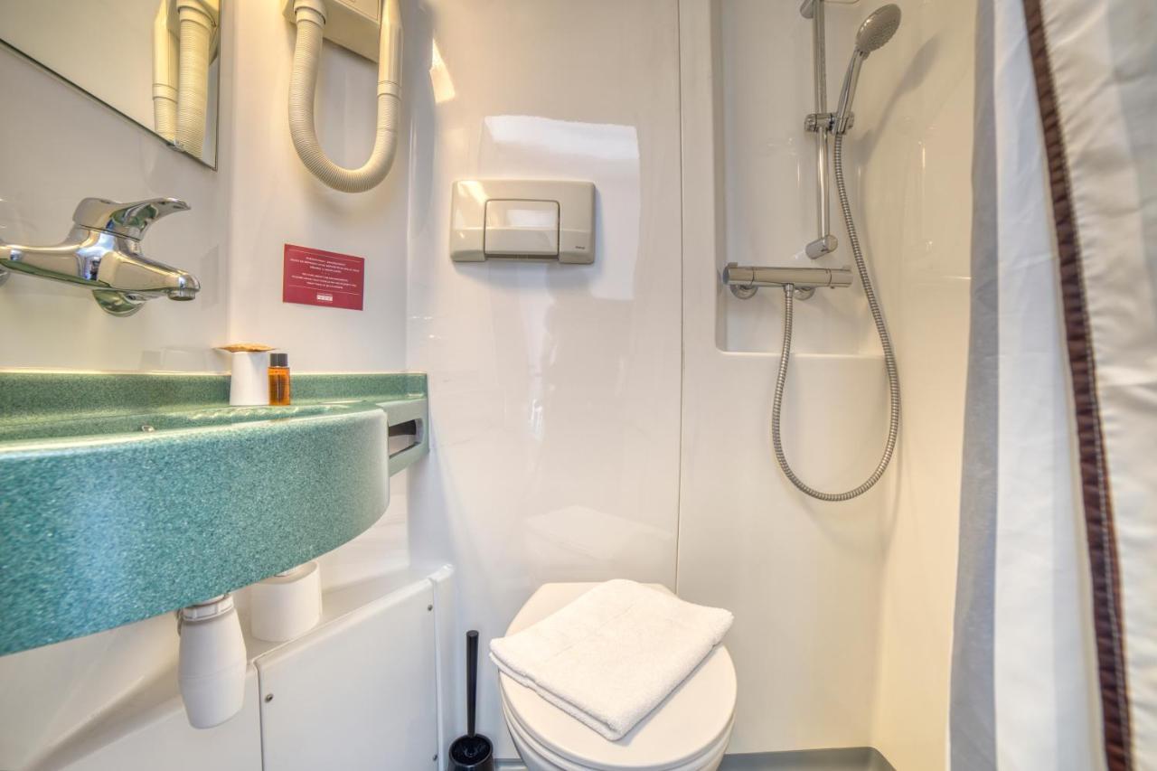 Budget Single Room