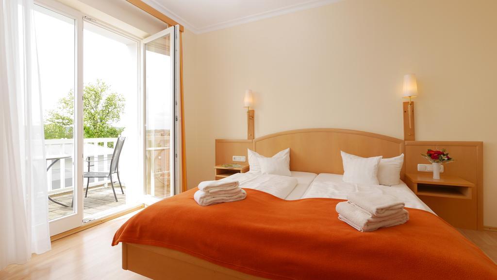 Doppelzimmer mit Balkon