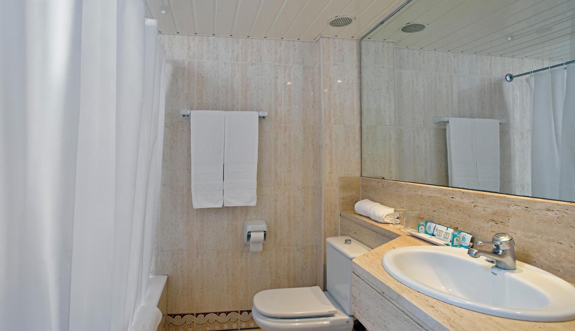 Economy Double or Twin Room