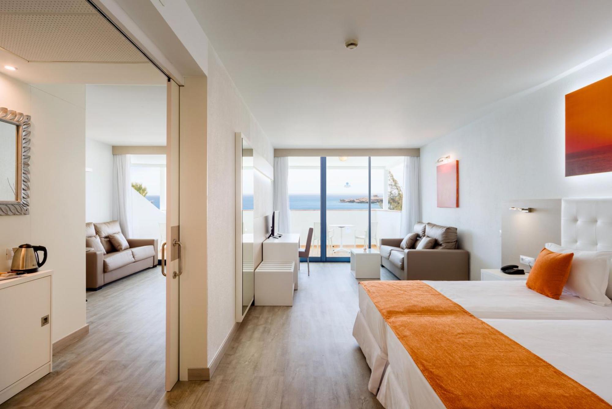 Family Room Sea View