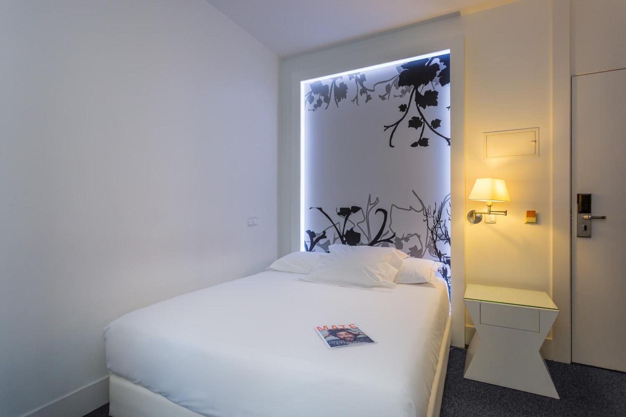Single Room,1479783695:JPEG