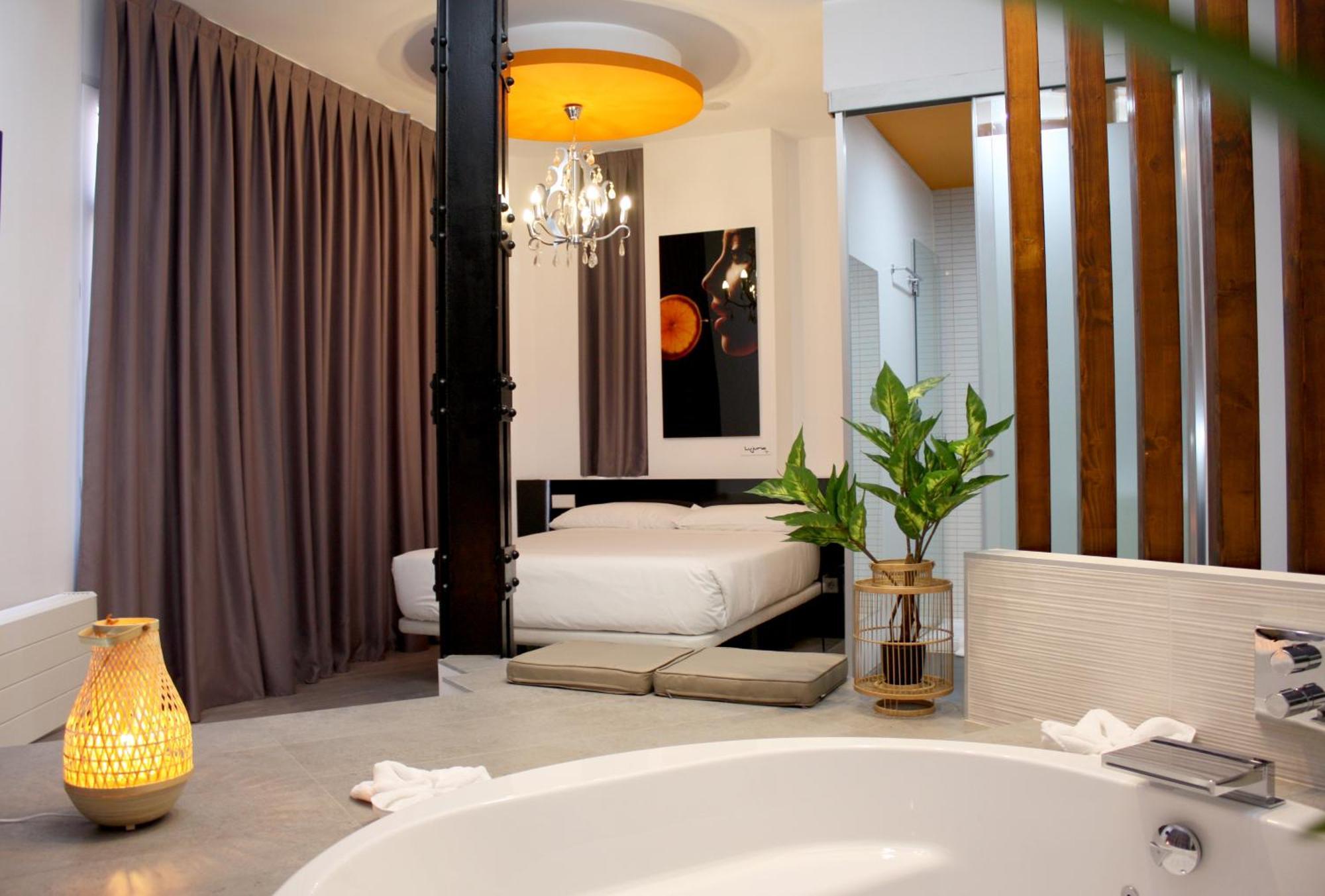 Deluxe Double Room Spa Bath