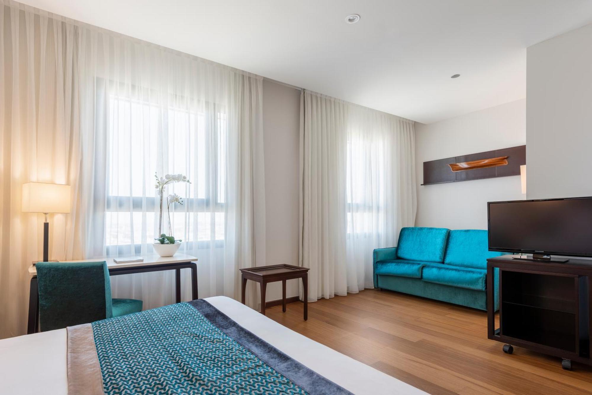 Double Room Sofa Bed