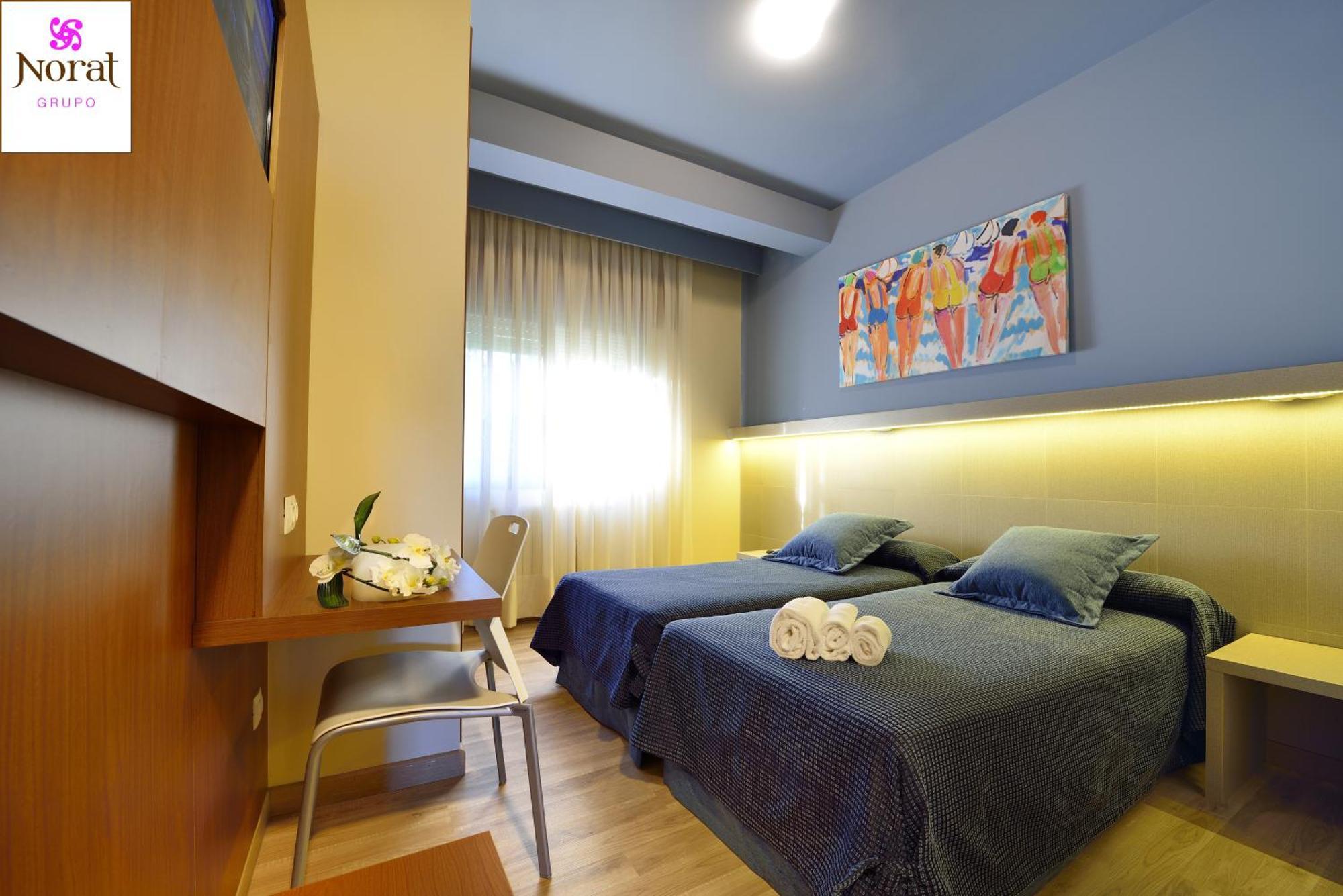 Double or Twin Room,1226885159:JPEG
