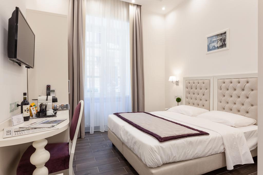 Quarto Duplo