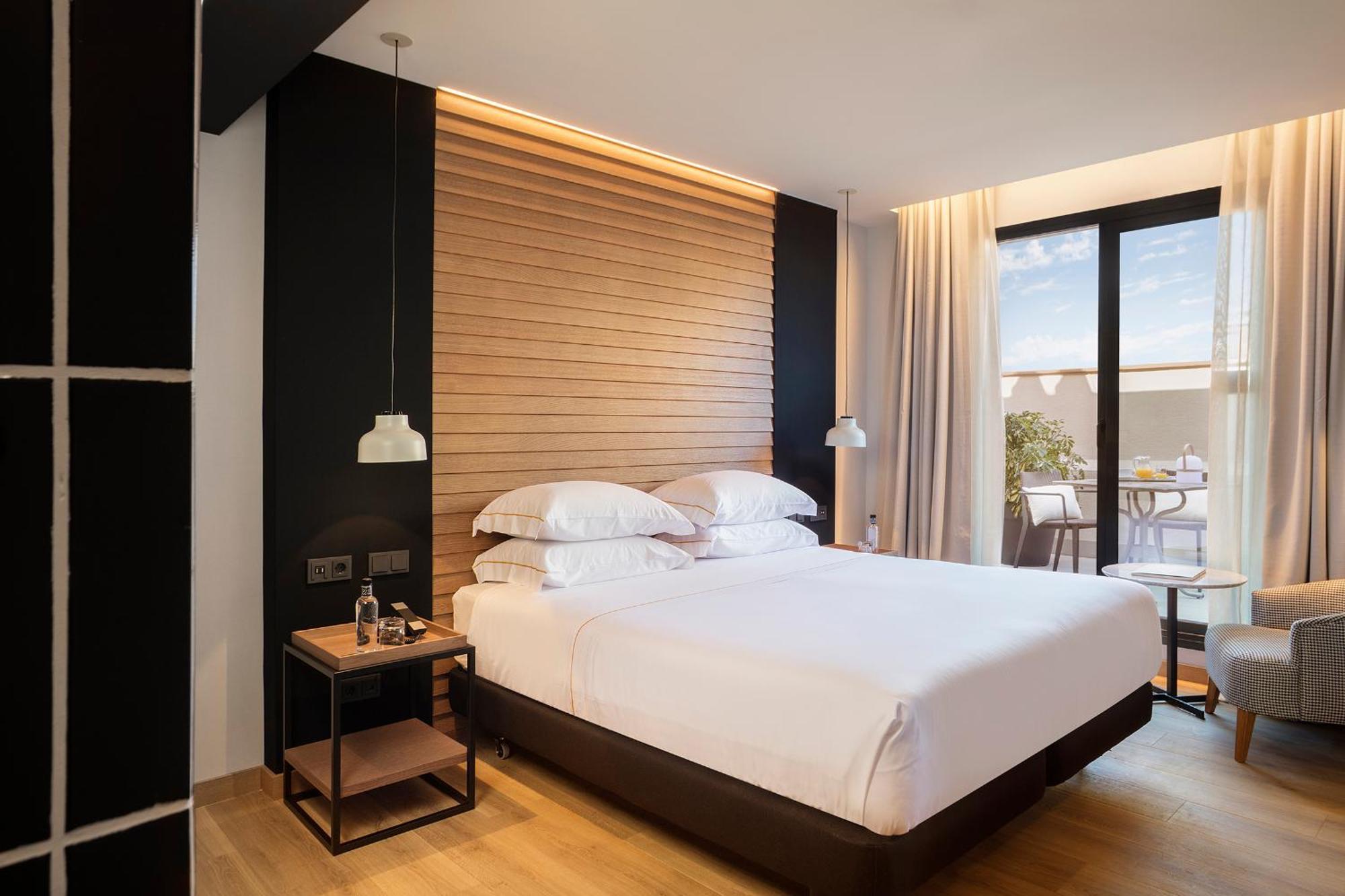 Double or Twin Room Private Terrace