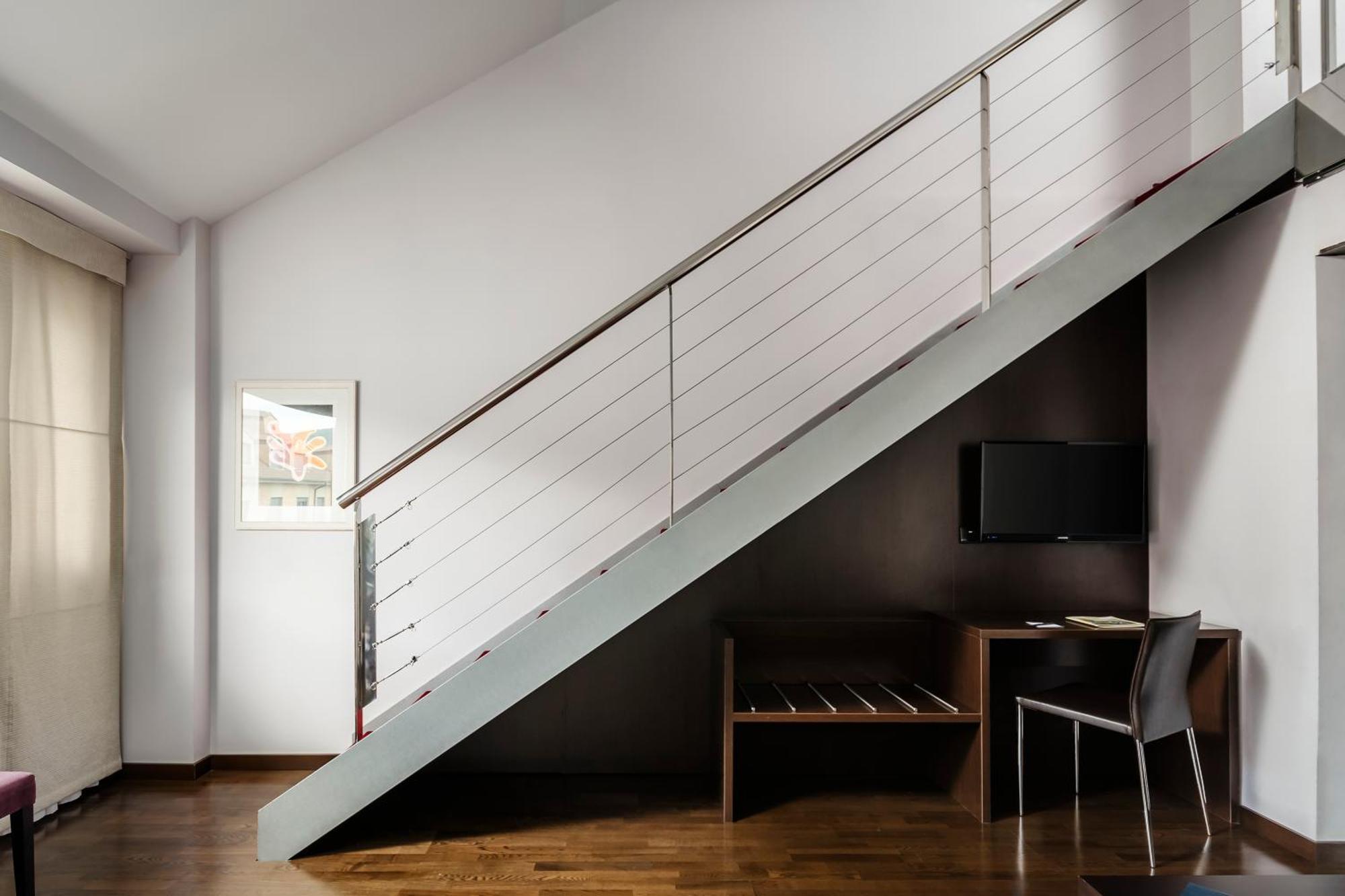 Superior Duplex