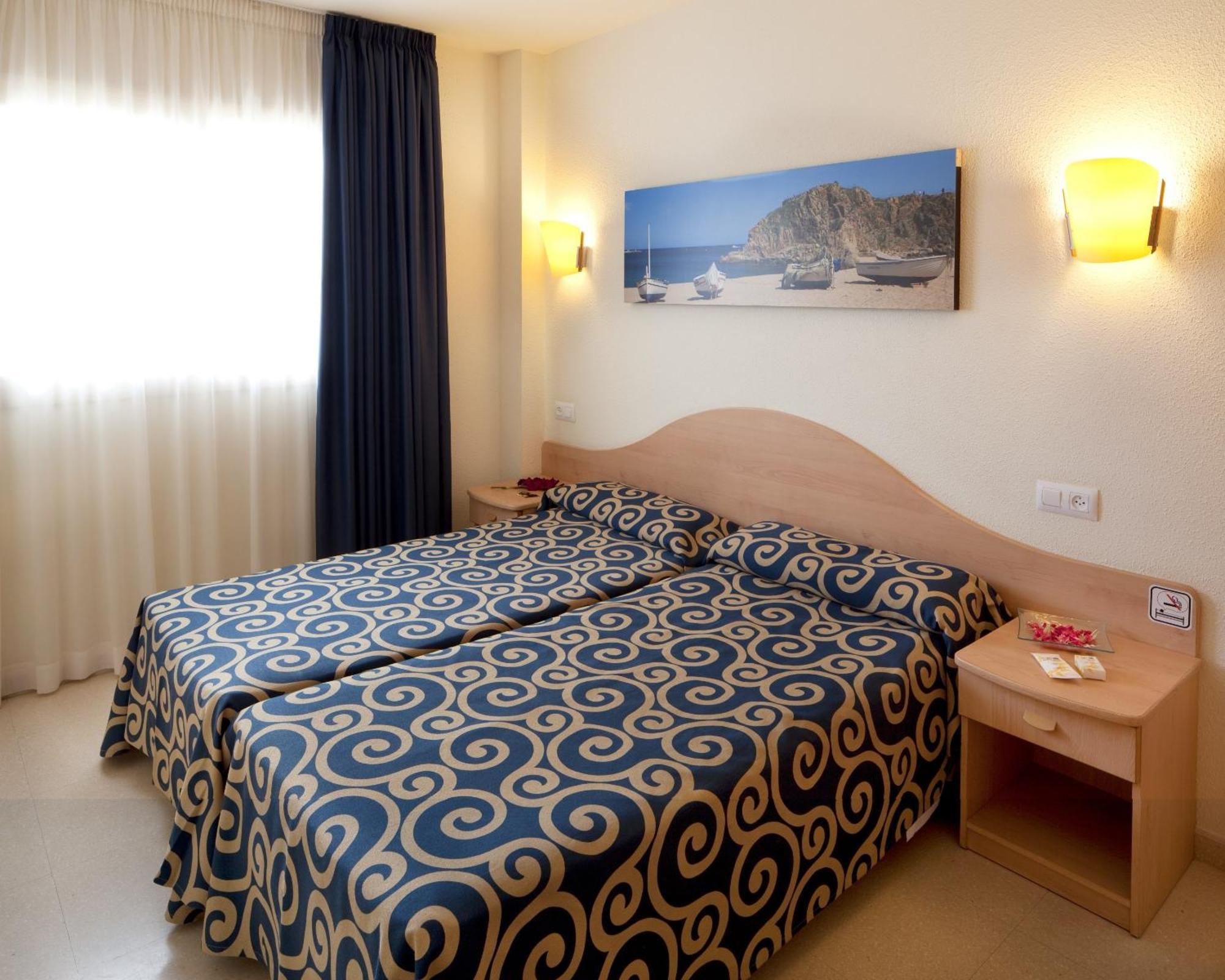 Suite Familiar (2 adultos + 2 niños)