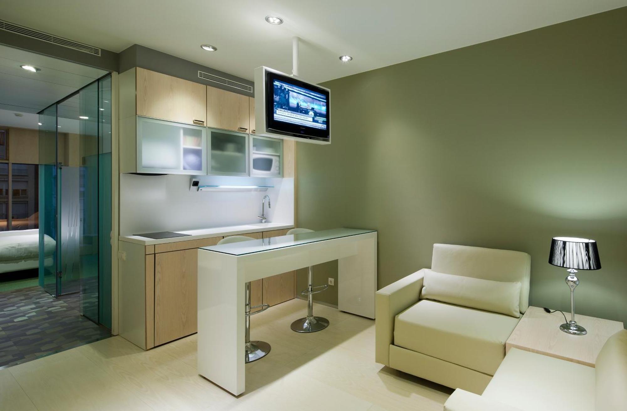 Suite Kitchenette