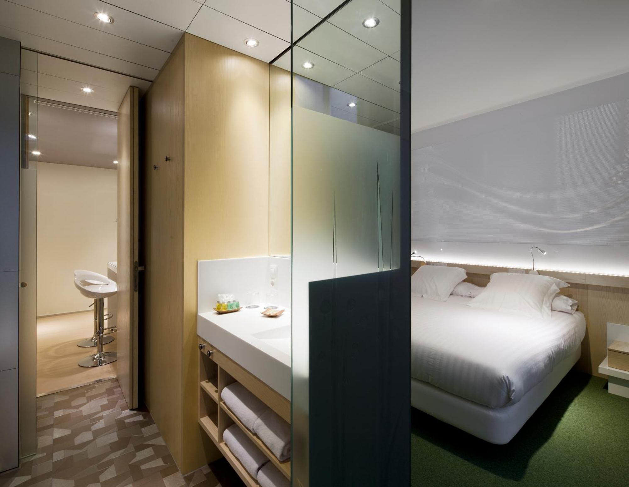 Suite Kitchenette