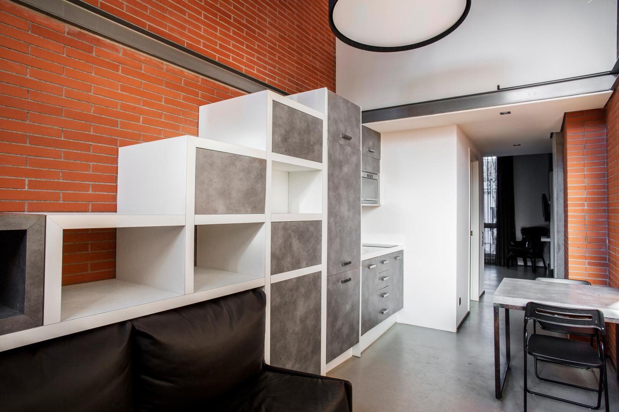 Executive Studio