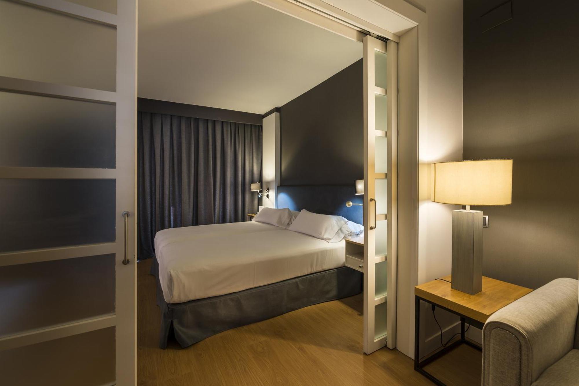 Junior Family Suite (2 Adults)
