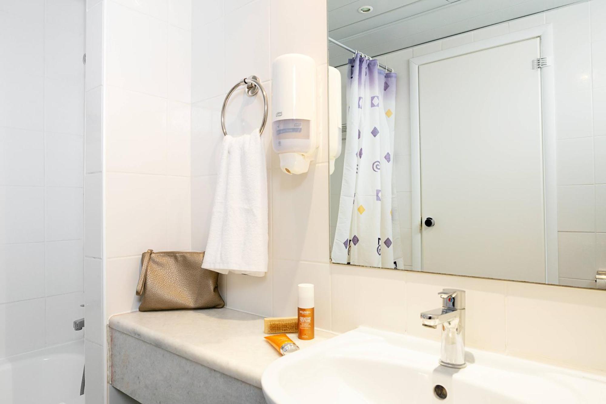 Double or Twin Room Garden View Pool View