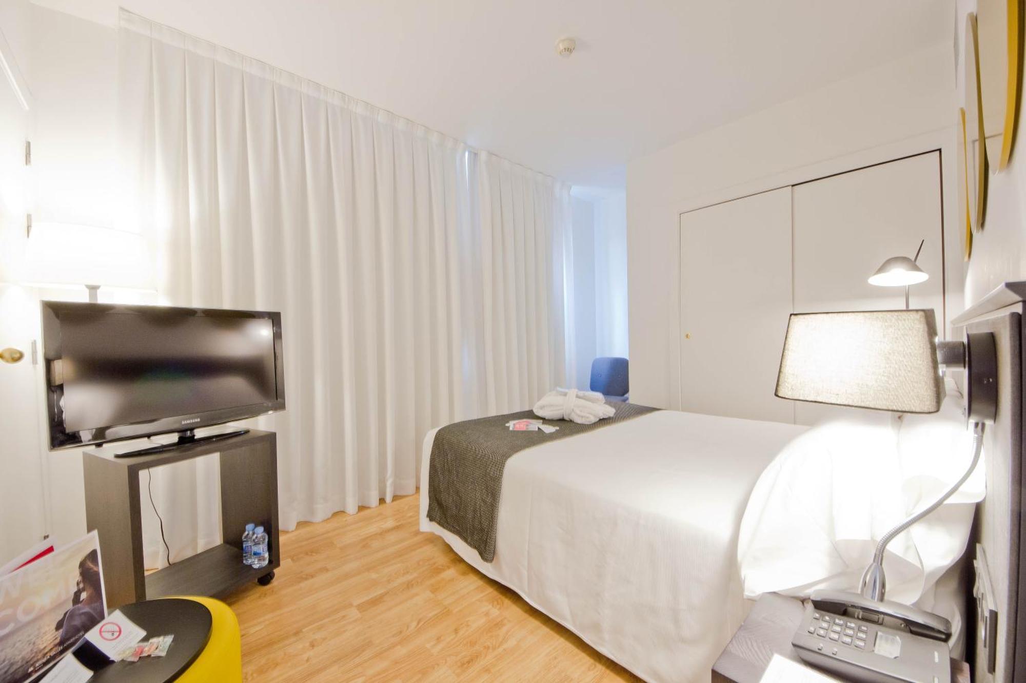Double Room,1273142029:JPEG