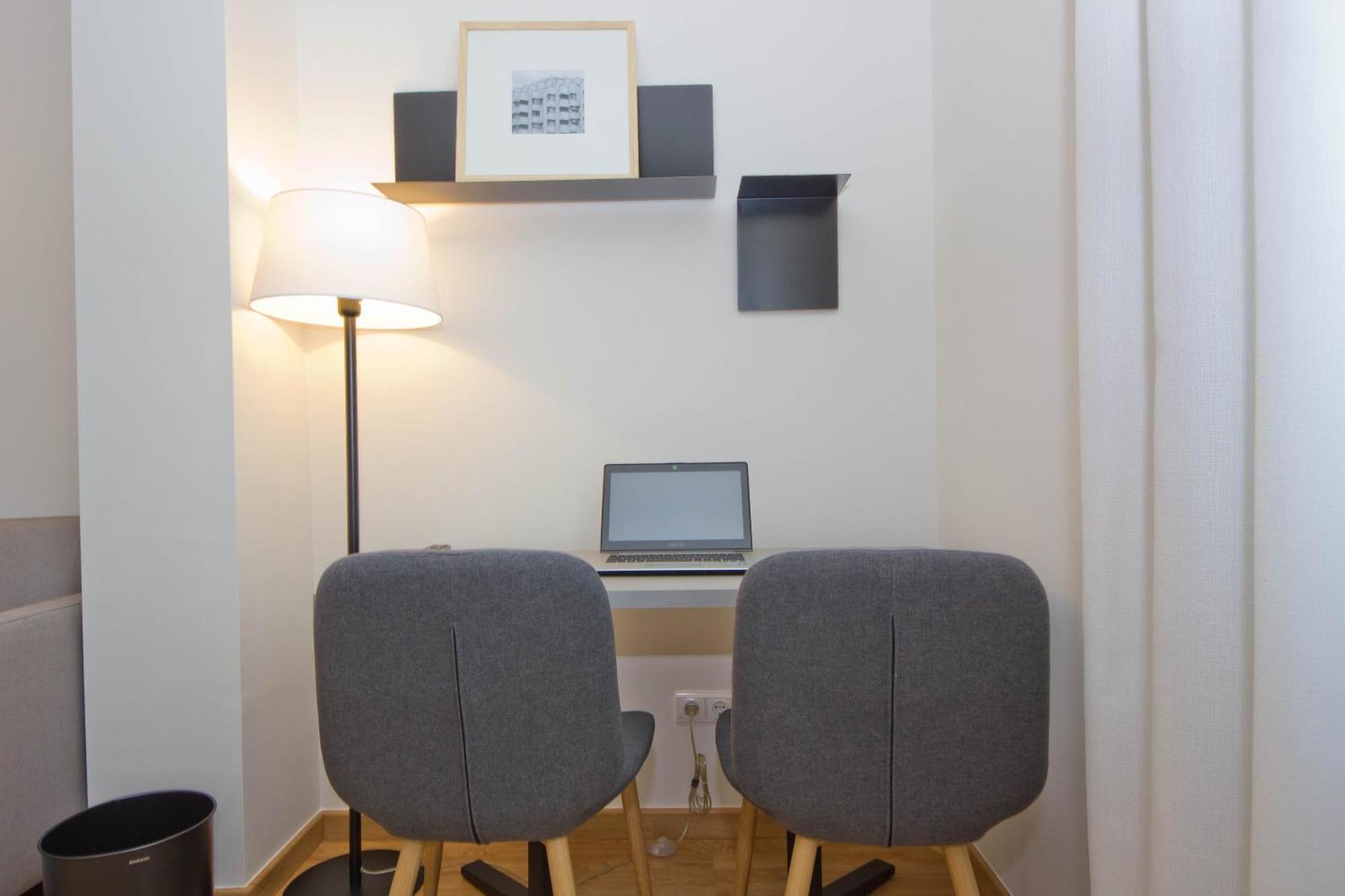 Superior Studio