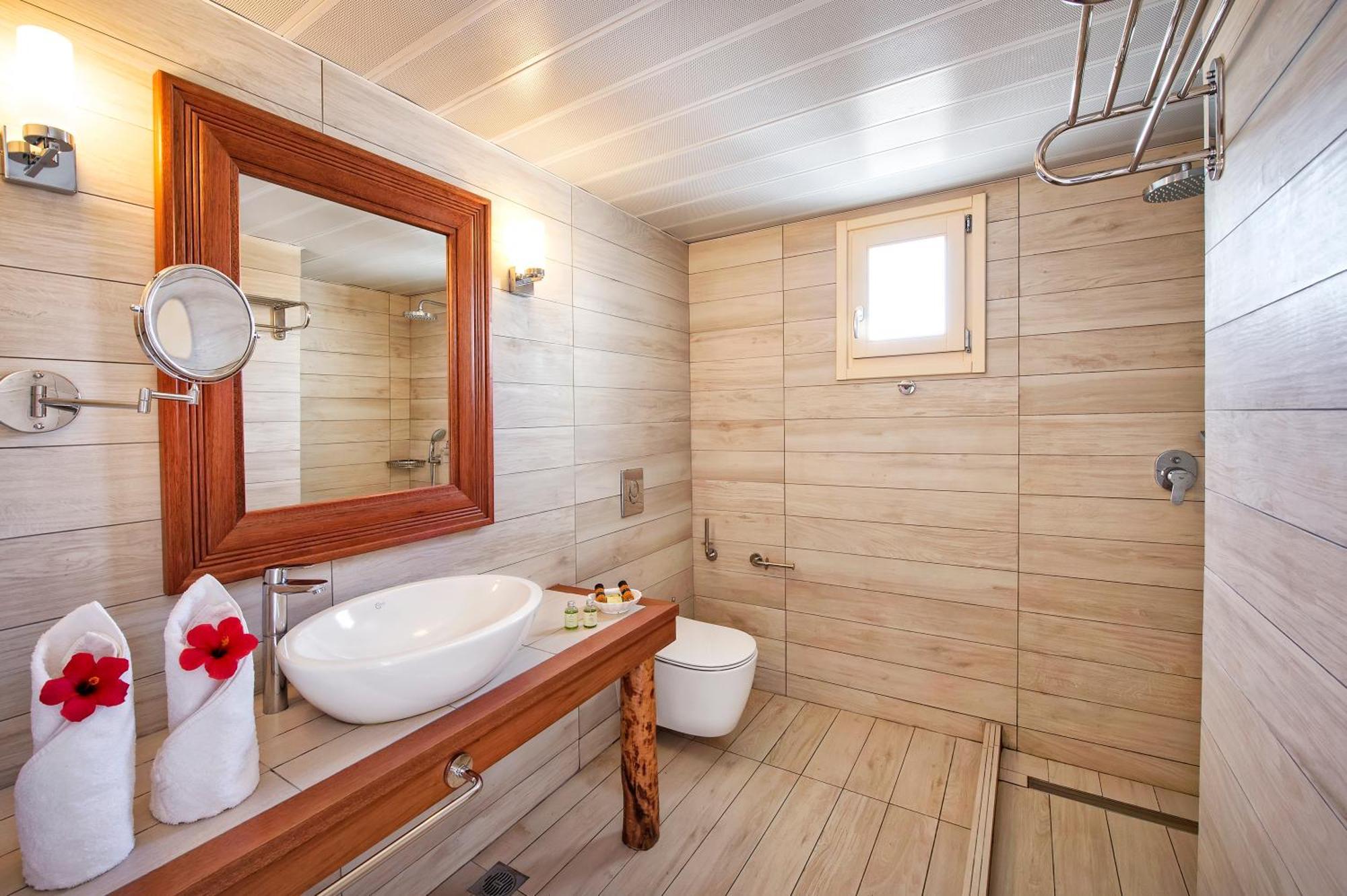 Suite mit Whirlpool-Badewanne - auf 2 Ebenen