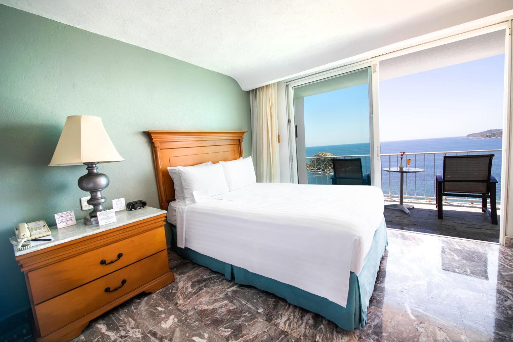 Queen Room Sea View