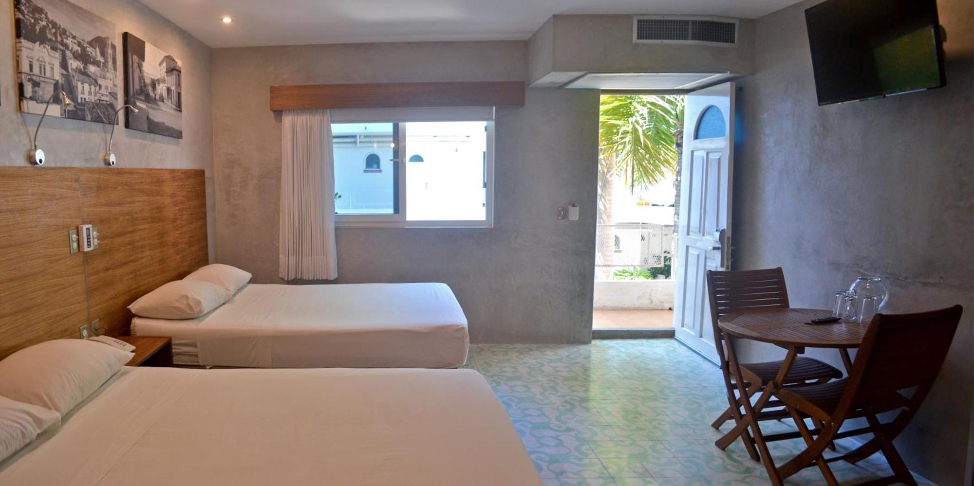 Deluxe Quadruple Room