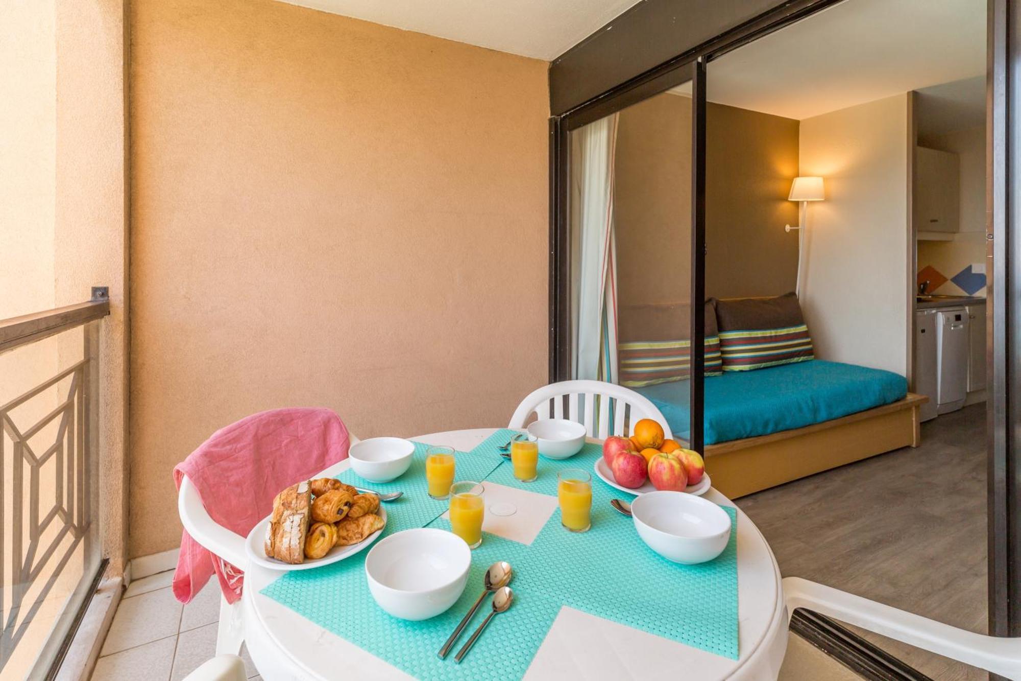 Studio with Sleeping Alcove and Terrace or Balcony (5 People) - Sea View,1273738780:JPEG