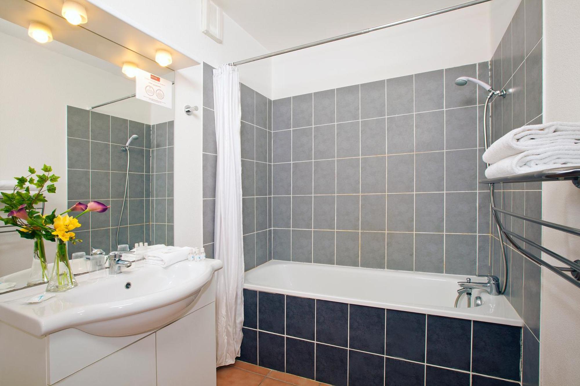Superior Apartment,1436775490:JPEG