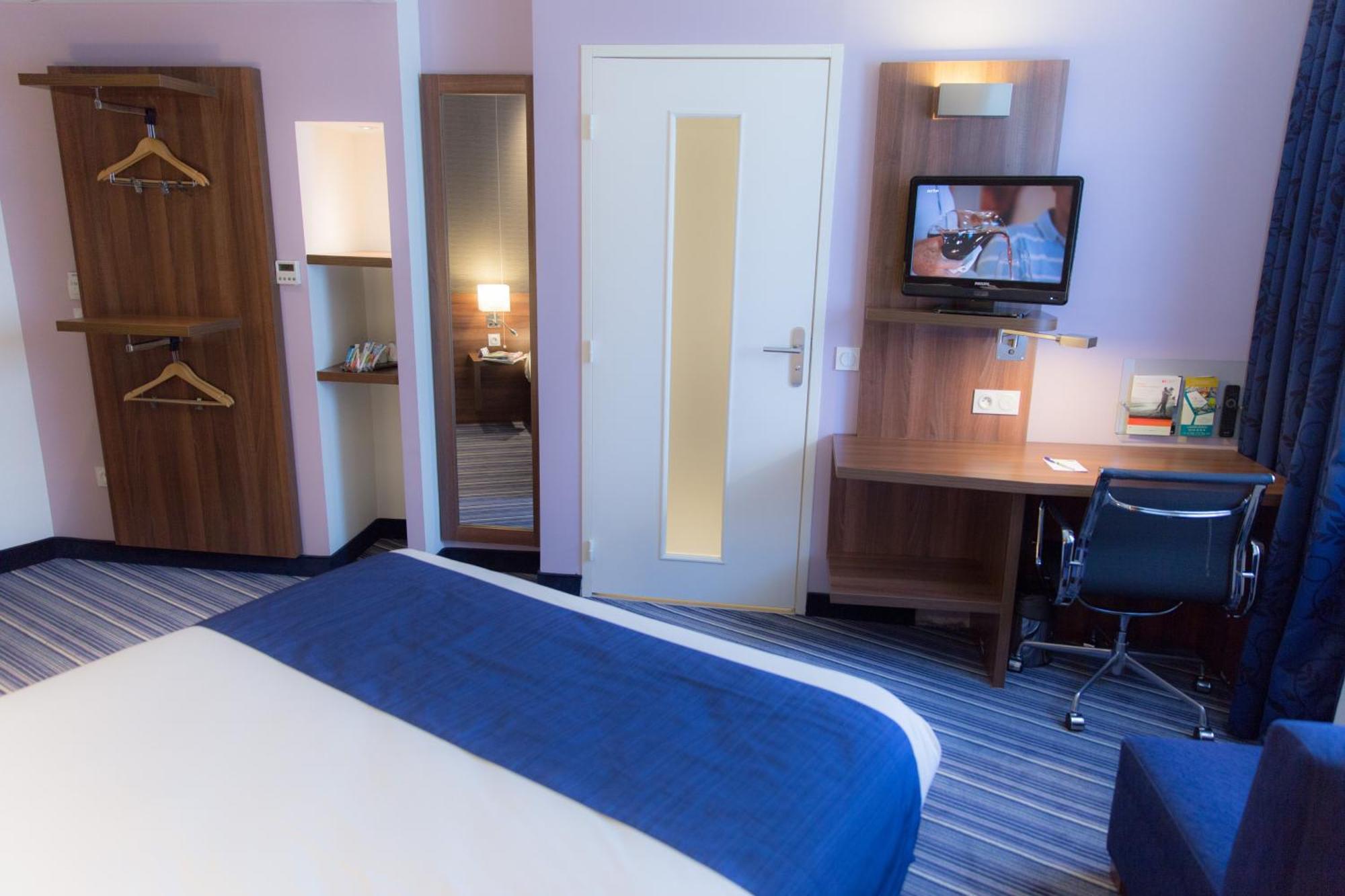 Standard Double Room with Free Breakfast,1273772851:JPEG