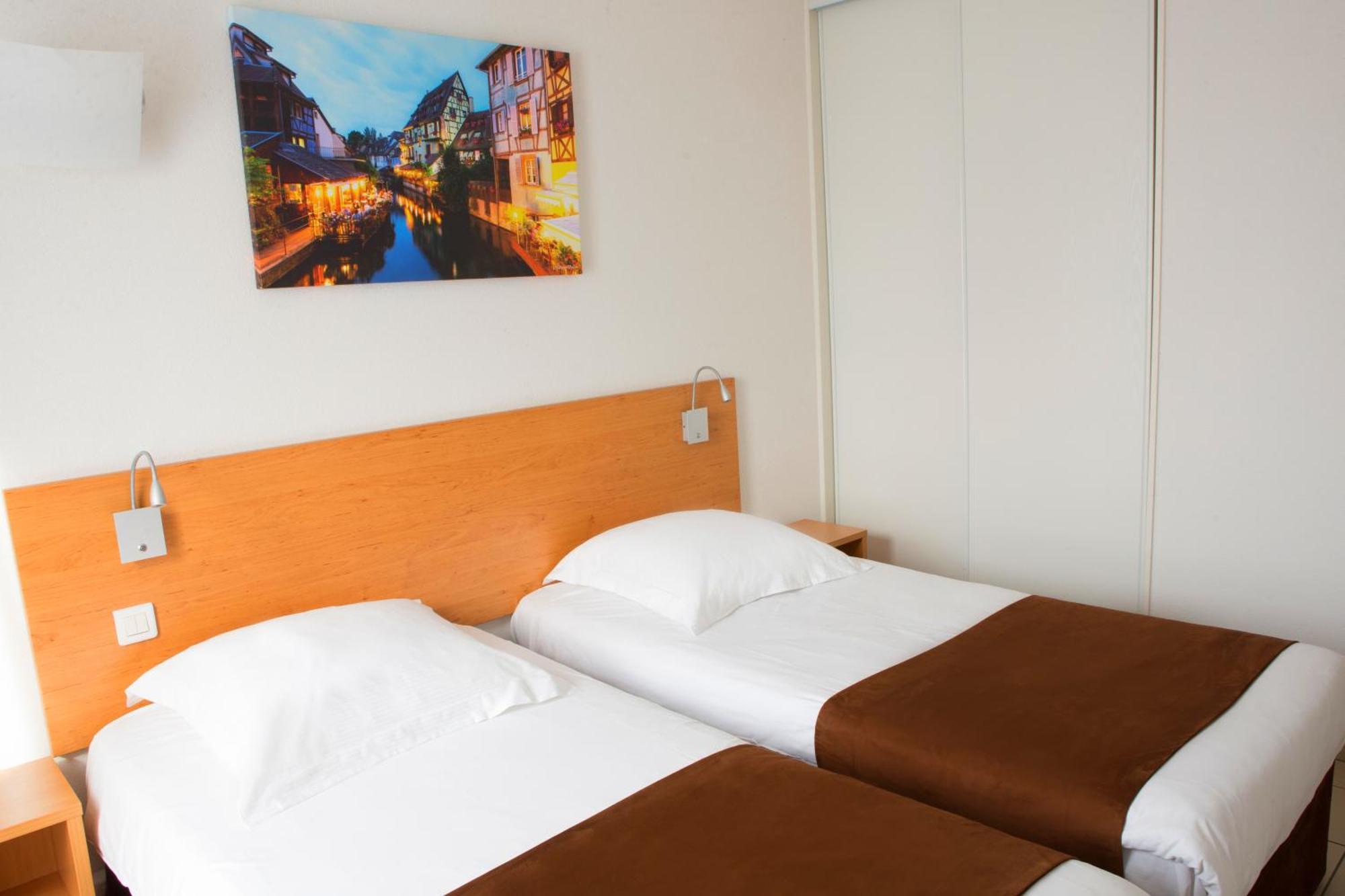 Twin Beds Studio