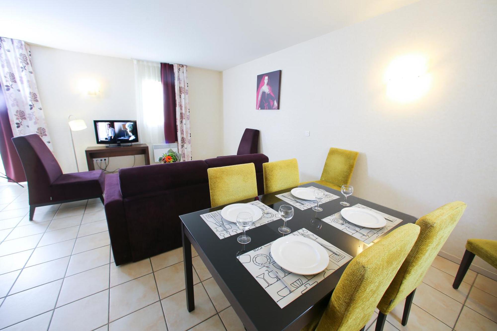 Duplex Apartment 5