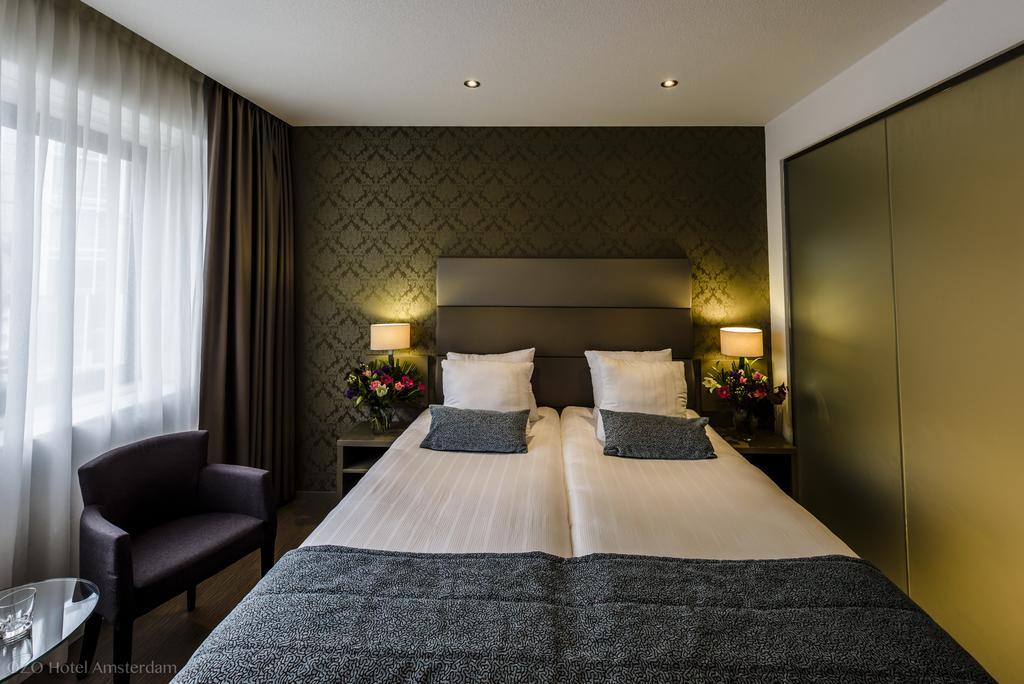 Zweibettzimmer