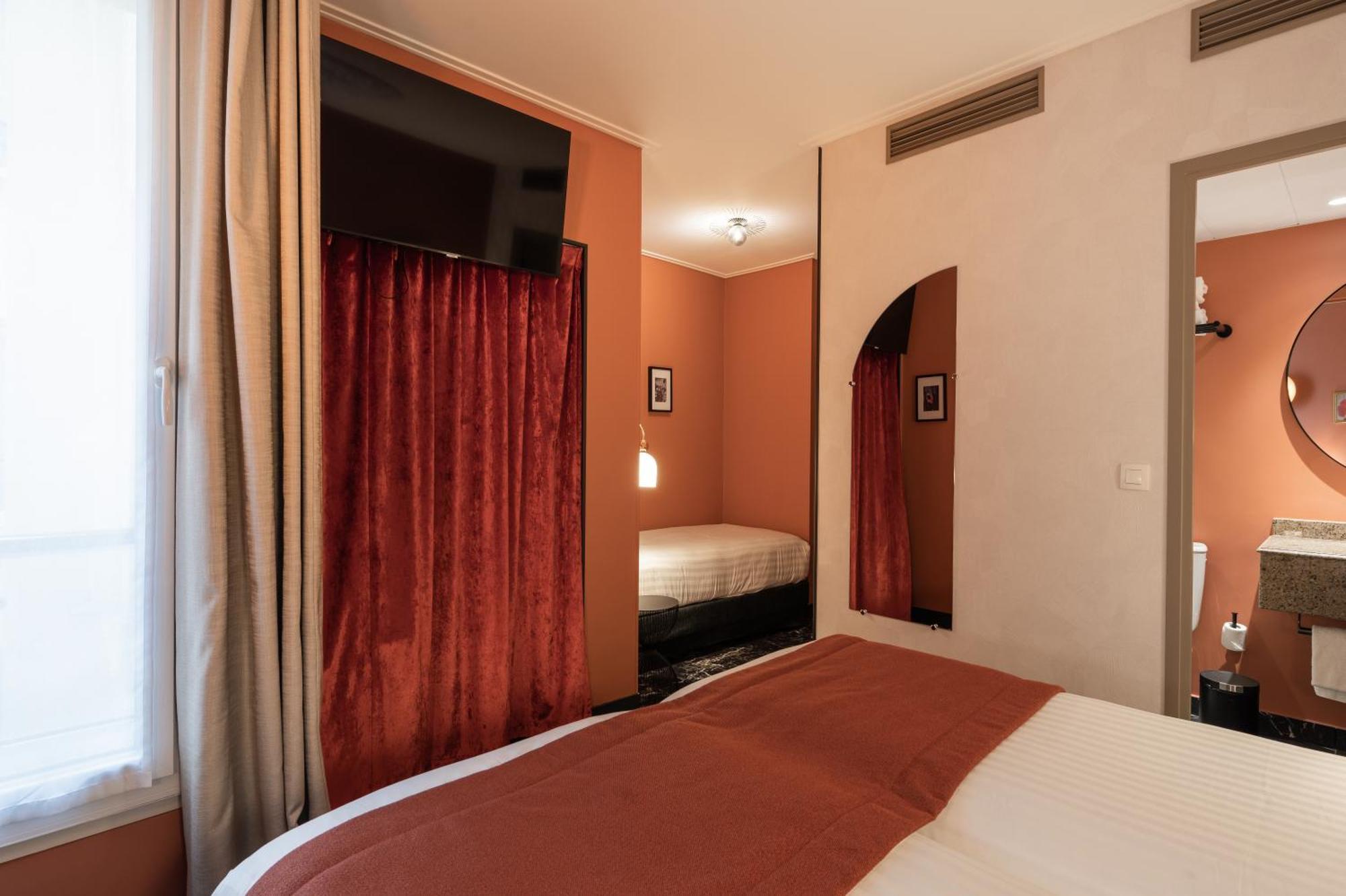 Comfort Triple Room